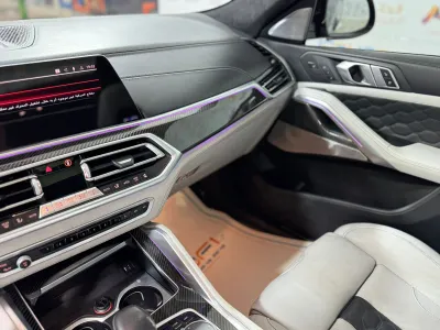 2022 بي ام دبليو الفئة اكس 6 إم كومبيتيشن