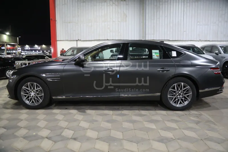 2026 جينيسيس جي 80