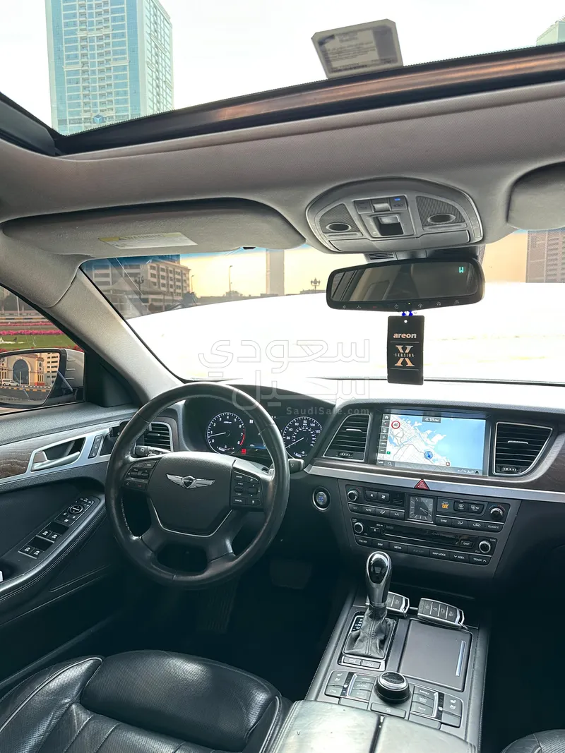 2017 جينيسيس جي 80