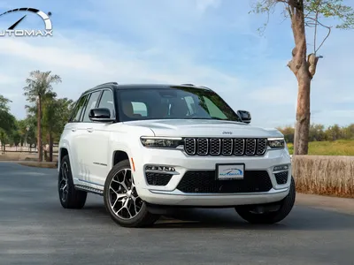 2025 جييب جراند شيروكي ساميت