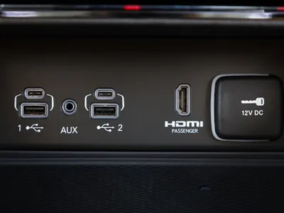 2025 جييب جراند شيروكي ساميت