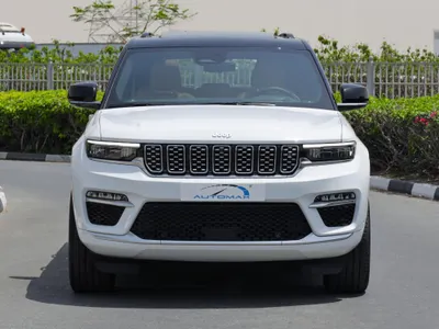 2025 جييب جراند شيروكي ساميت