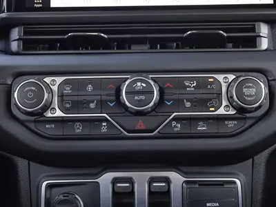 2025 جييب رانجلر ربيكون