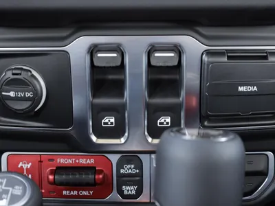 2025 جييب رانجلر ربيكون