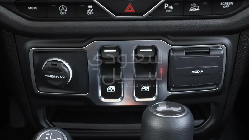 2026 جييب رانجلر سبورت بلس