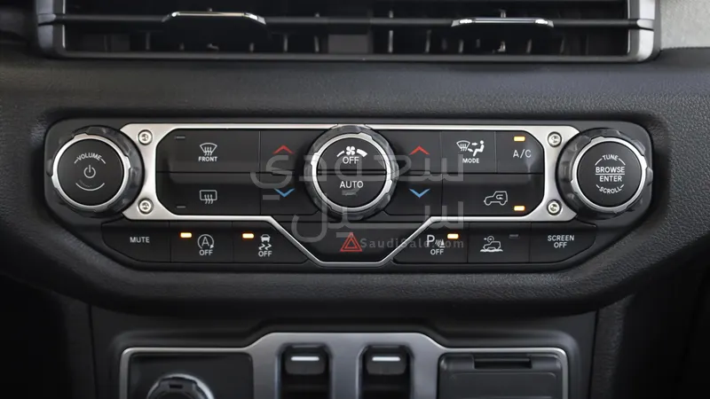 2026 جييب رانجلر سبورت بلس