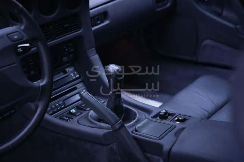 2009 متسوبيشي 3000جي تي في ار 4