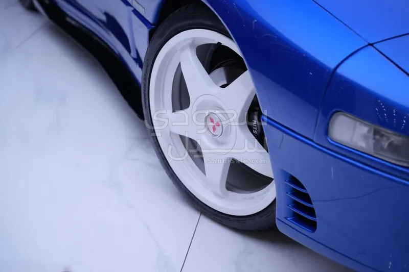 2009 متسوبيشي 3000جي تي في ار 4