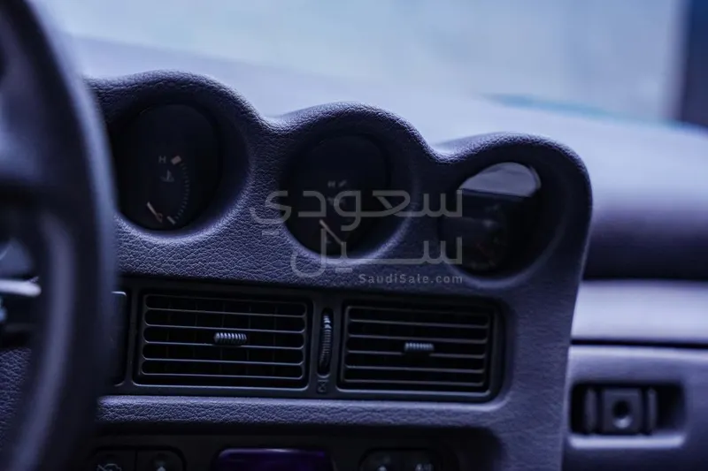 2009 متسوبيشي 3000جي تي في ار 4