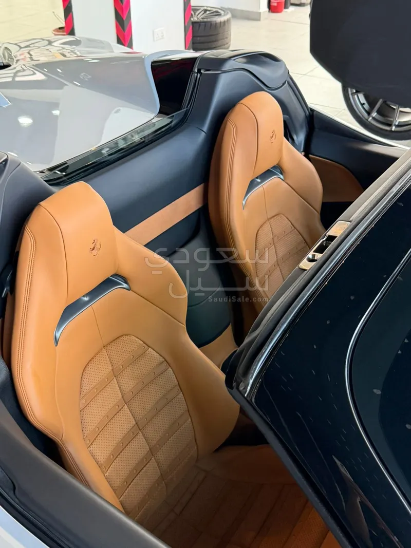 2022 فيراري اس اف 90 سبايدر