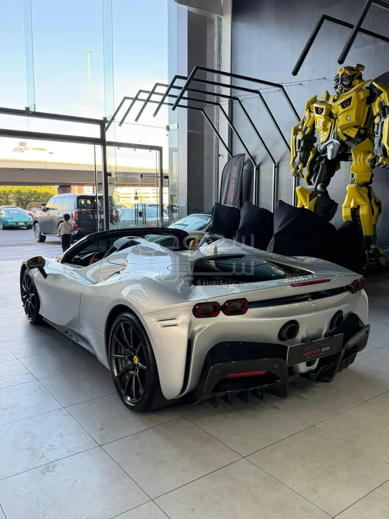 2022 فيراري اس اف 90 سبايدر