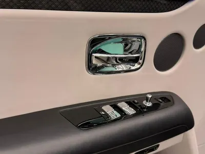 2022 رولز رويس قوست بلاك بادج