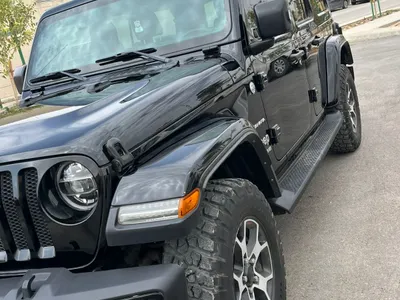 2021 جييب رانجلر صحارى