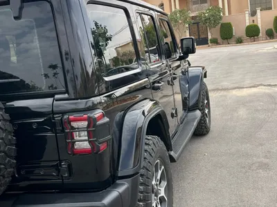 2021 جييب رانجلر صحارى