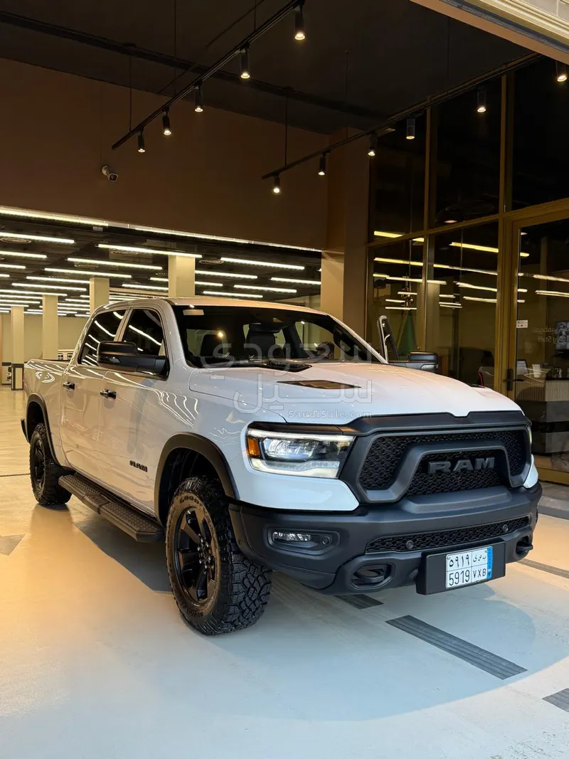2023 دودج رام 1500 ليمتد