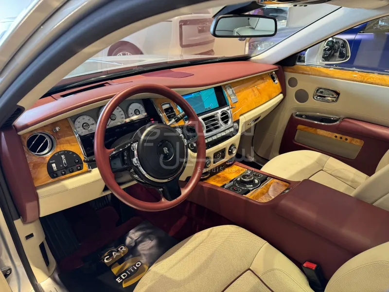 2014 رولز رويس قوست