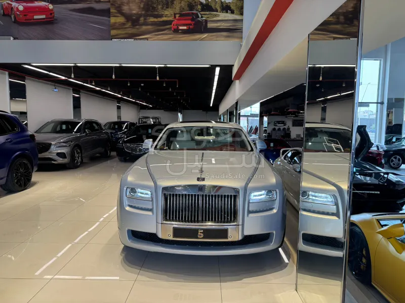 2014 رولز رويس قوست