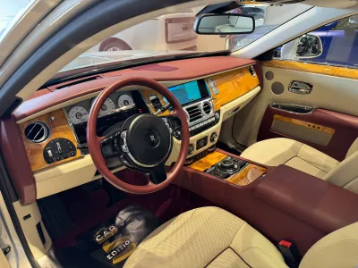 2014 رولز رويس قوست