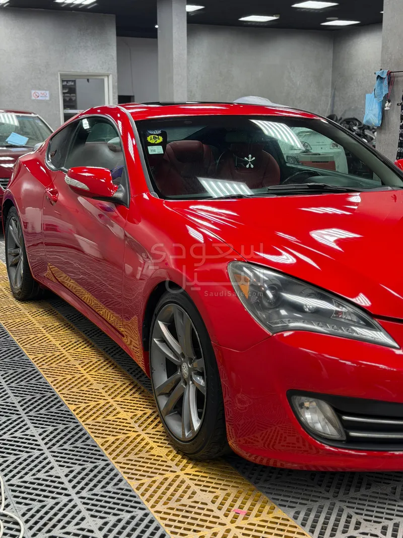 2010 جينيسيس جي 70