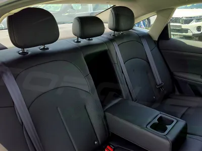 2025 نيسان ماكسيما