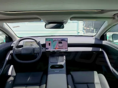 2025 نيسان ماكسيما