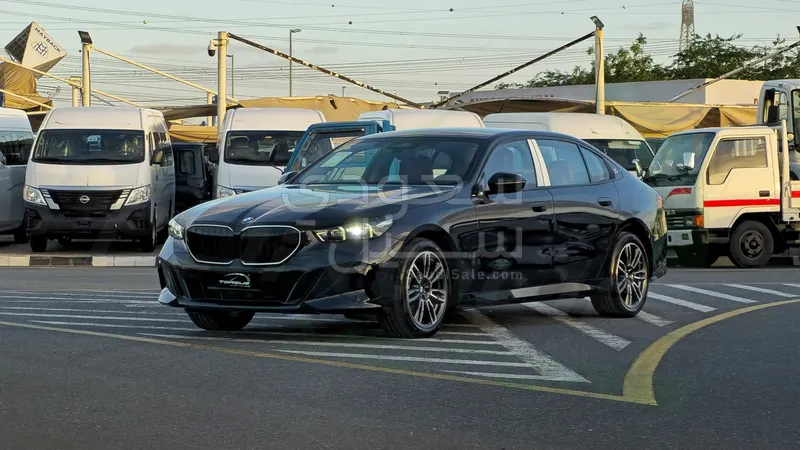 2026 بي ام دبليو الفئة الخامسة 530 إم كت