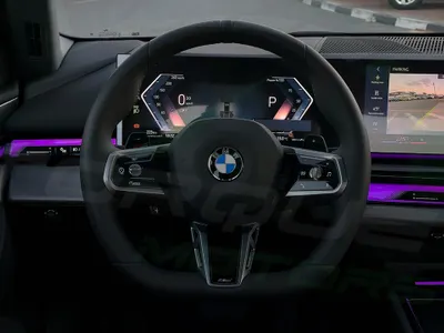 2026 بي ام دبليو الفئة الخامسة 530 إم كت