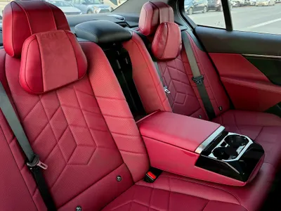 2026 بي ام دبليو الفئة الخامسة 530 إم كت