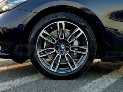 2026 بي ام دبليو الفئة الخامسة 530 إم كت