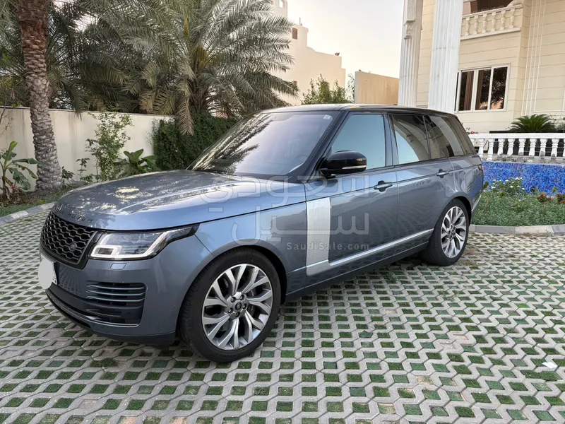 2020 لاند روفر رينج روفر فوج