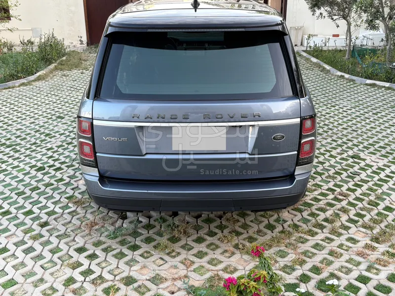 2020 لاند روفر رينج روفر فوج