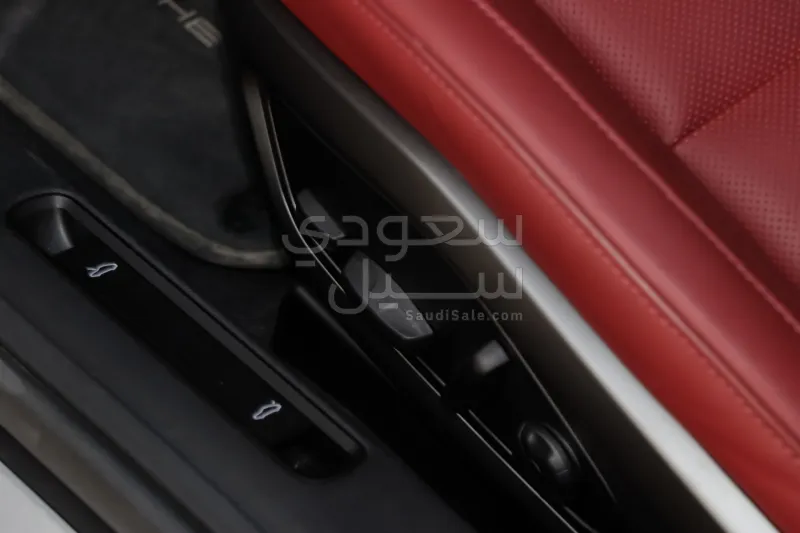 2024 Porsche 911 Carrera S