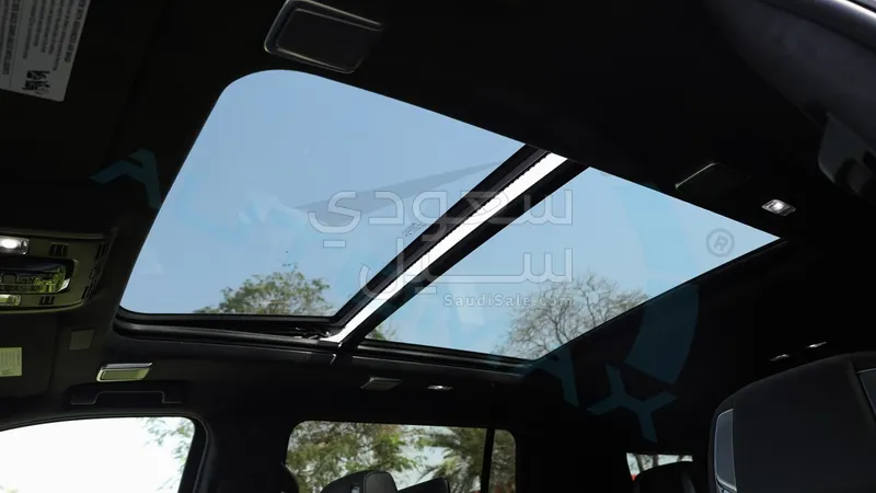 2026 كاديلاك اسكاليد إي إس في