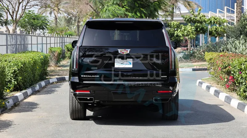 2026 كاديلاك اسكاليد إي إس في