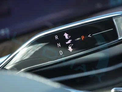 2026 كاديلاك اسكاليد إي إس في