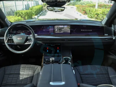 2026 كاديلاك اسكاليد إي إس في