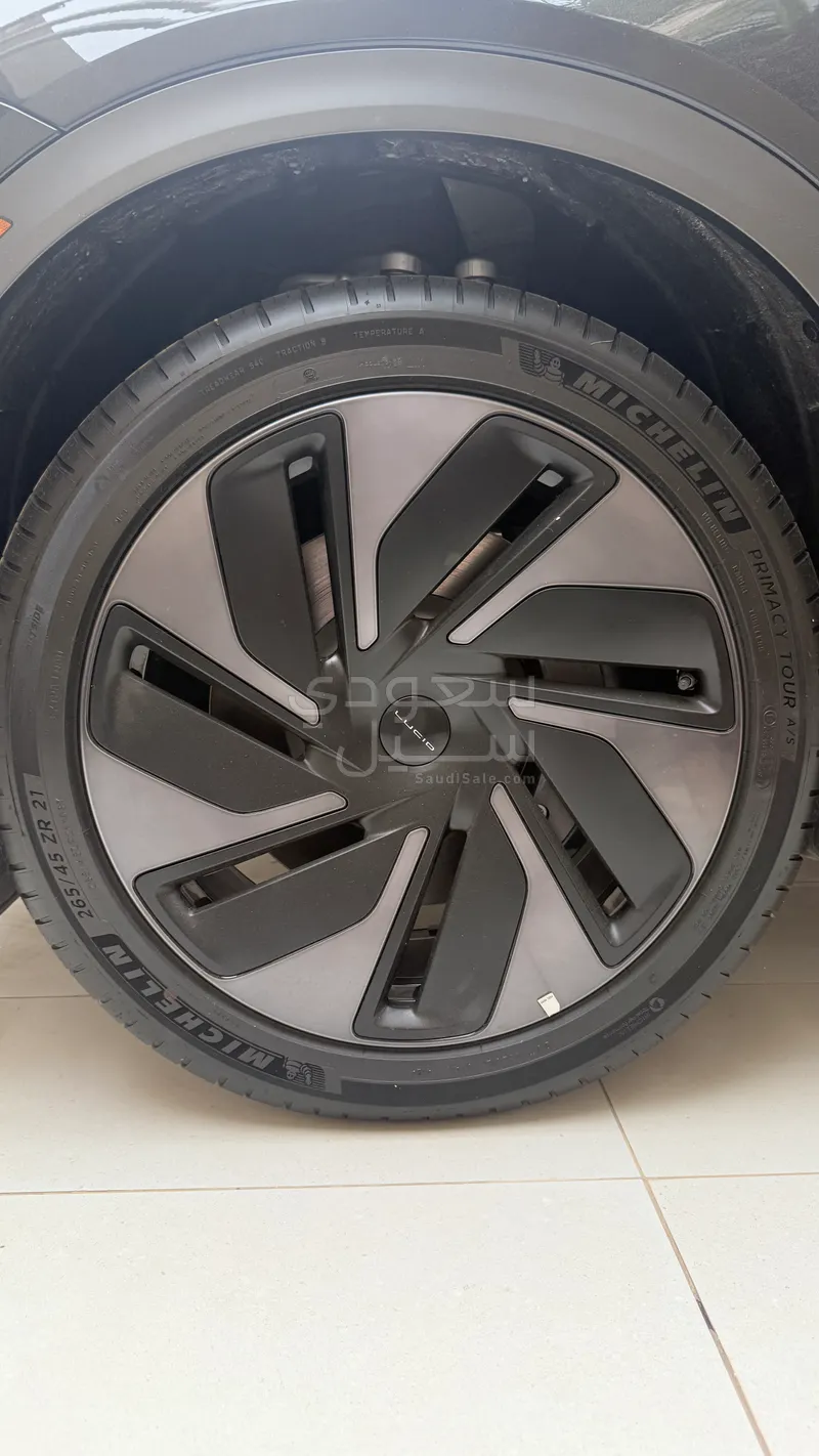 2026 لوسيد جراند تورينج