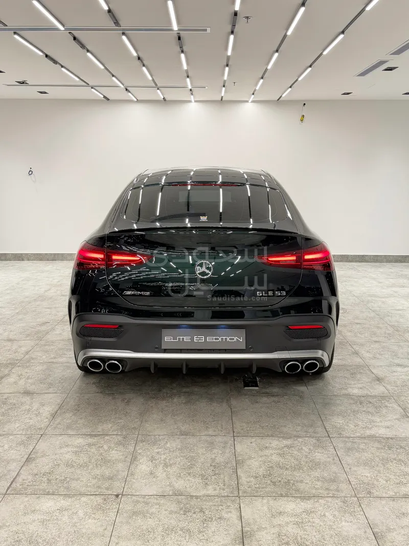 2024 مرسيدس - بنز جي إل إي 53 أي إم جي