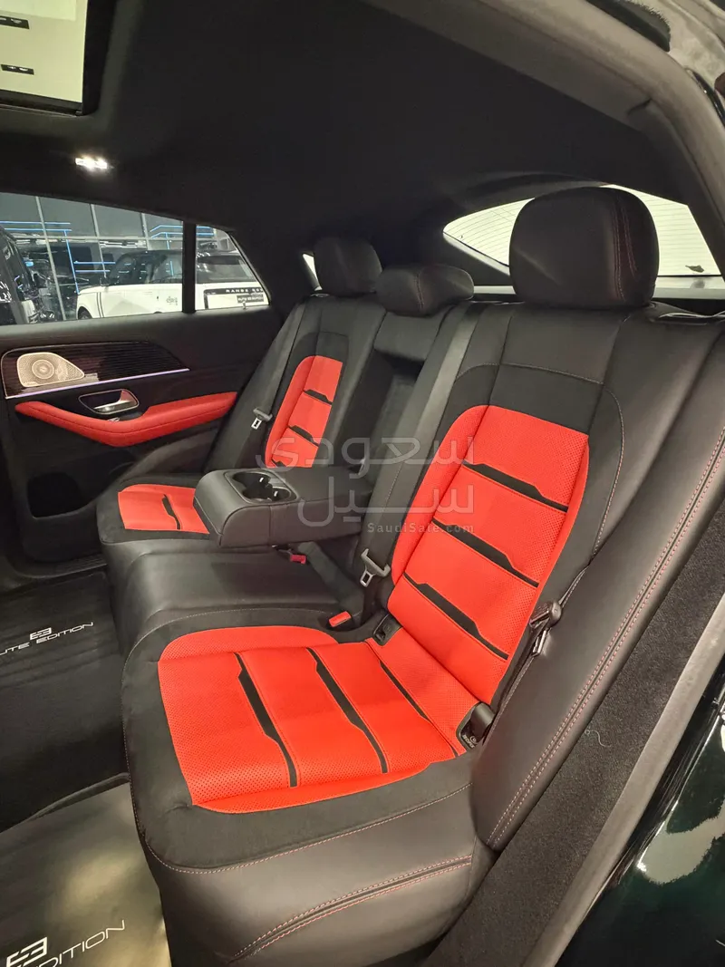 2024 مرسيدس - بنز جي إل إي 53 أي إم جي