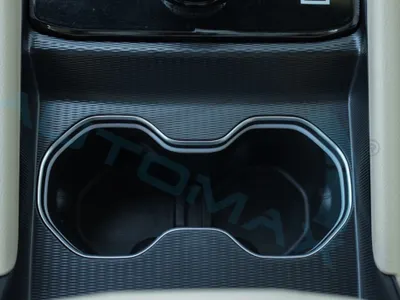 2025 جييب جراند شيروكي ليمتد بلس