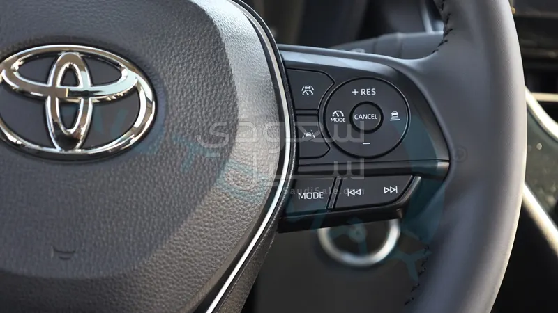 2025 تويوتا كورولا