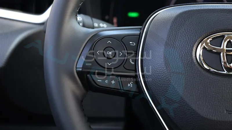 2025 تويوتا كورولا