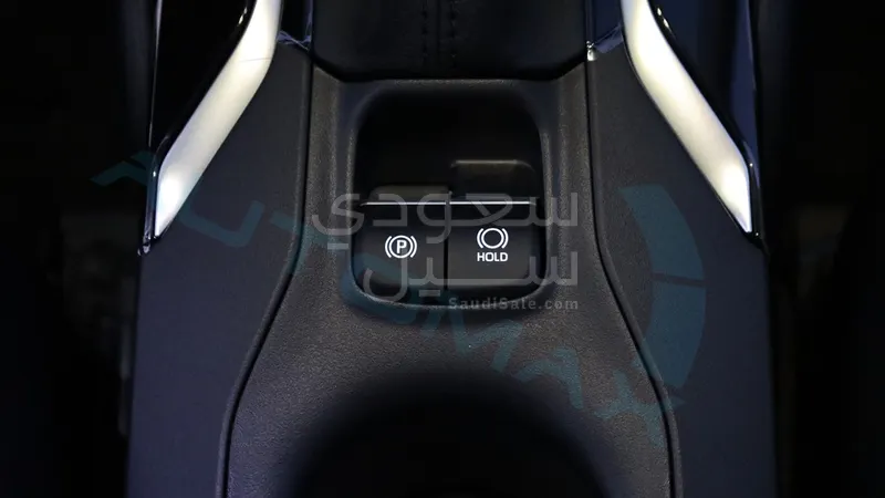 2025 تويوتا كورولا