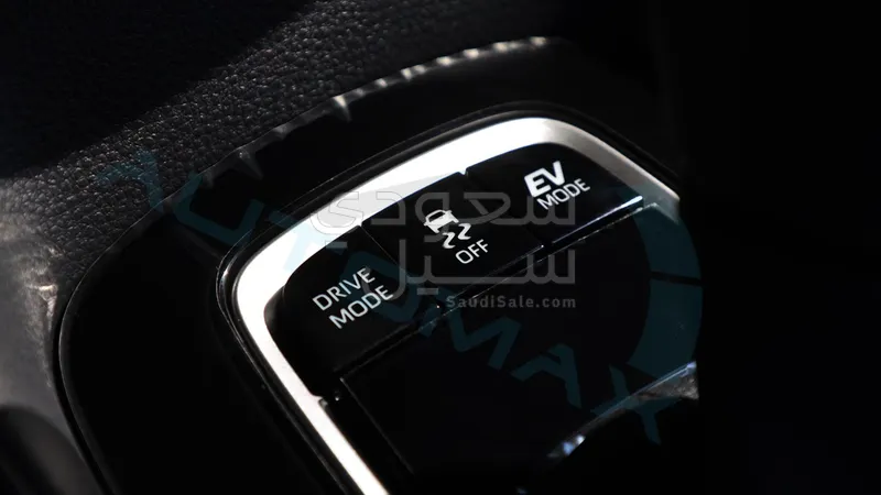 2025 تويوتا كورولا