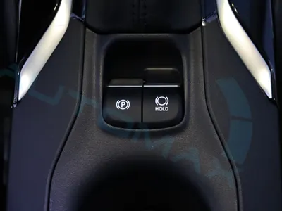 2025 تويوتا كورولا