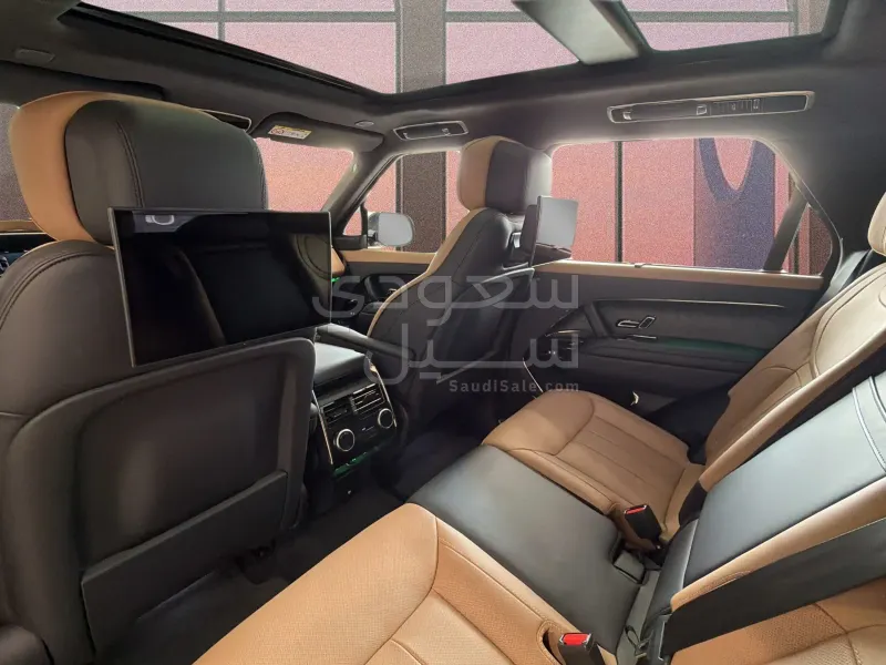 2025 لاند روفر رينج روفر سبورت اوتوبيوجرافي