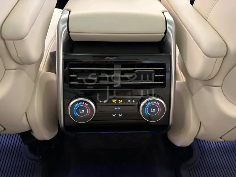 2024 لاند روفر رينج روفر اوتوبيوغرافي ال