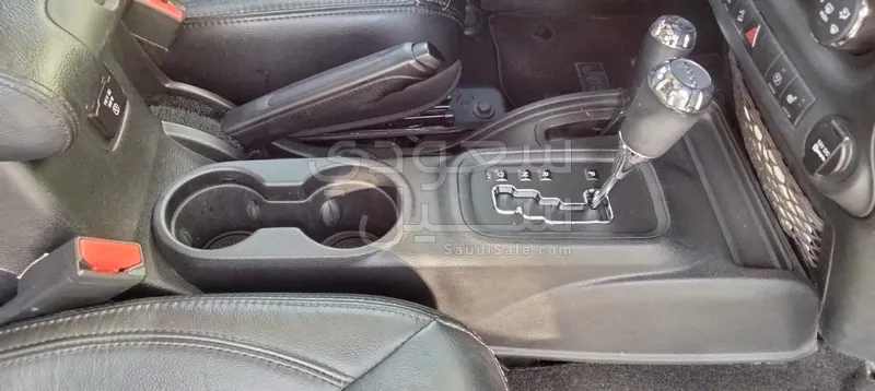 2014 جييب رانجلر صحارى