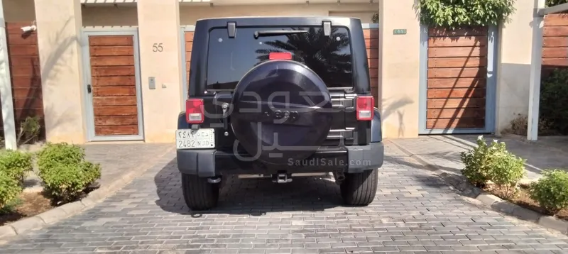 2014 جييب رانجلر صحارى