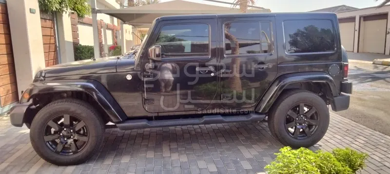 2014 جييب رانجلر صحارى